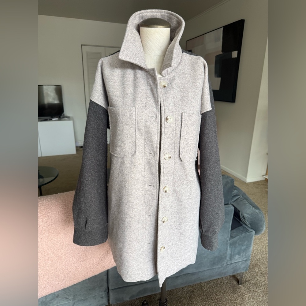 Color block stacker / jacket